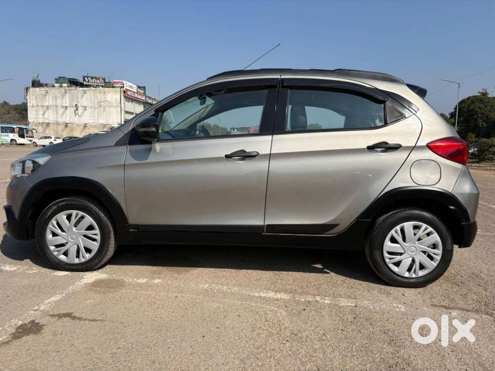 Tata Tiago 1.2 Revotron Xta, 2019, Petrol