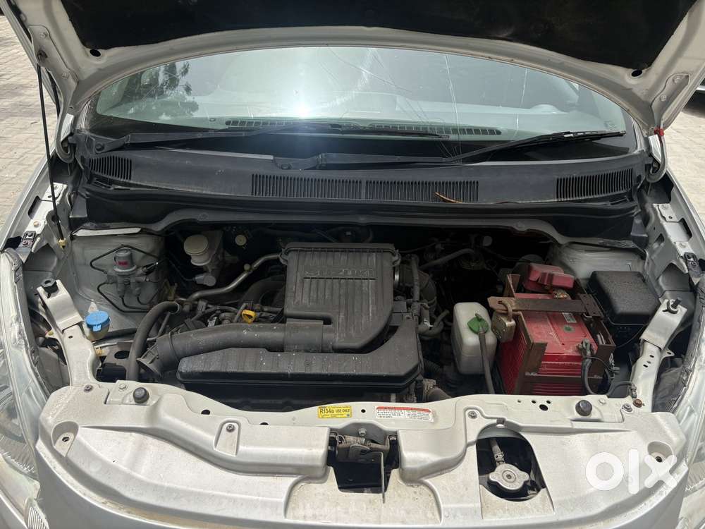 Maruti Suzuki Ritz Vxi, 2014, Petrol