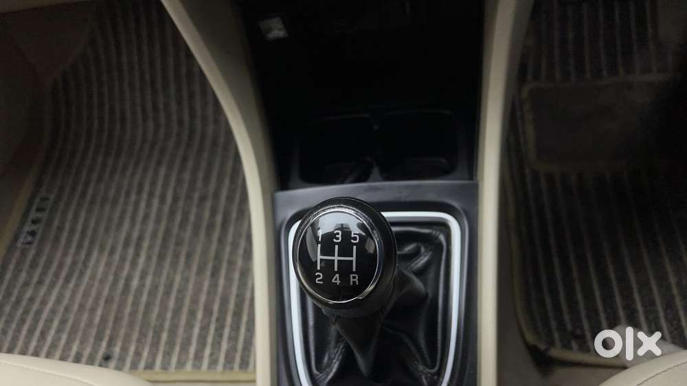 Maruti Suzuki Ciaz Alpha 1.5 Dual Tone, 2017, Petrol