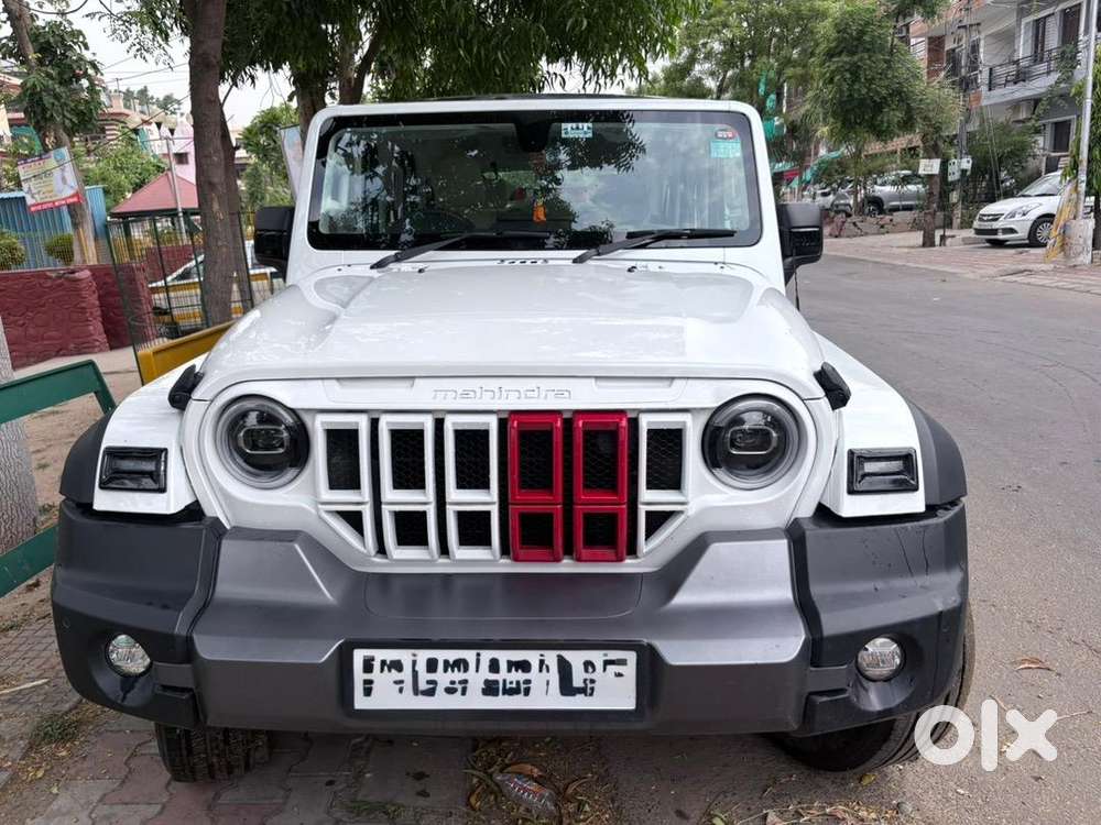 Mahindra Petrol Car 2025