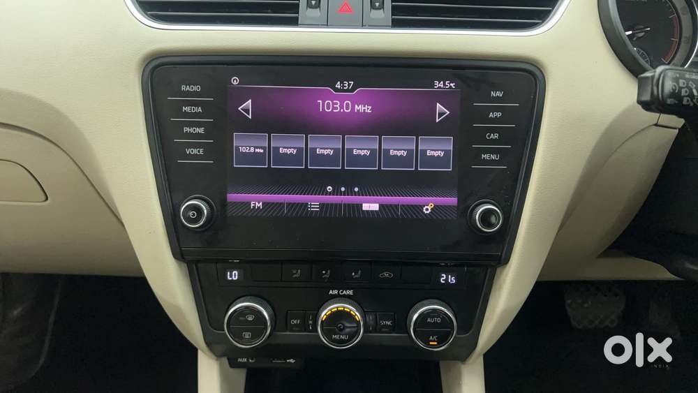 Skoda Octavia 2.0 L K Tsi At, 2018, Petrol