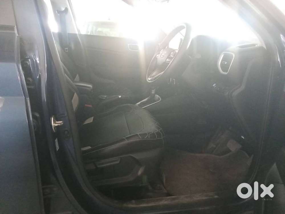 Hyundai Venue 1.0 S (o) Turbo Dct, 2020, Petrol