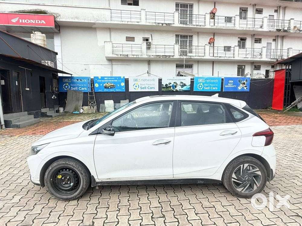 Hyundai I20 Asta (o) 1.2 Mt, 2021, Petrol