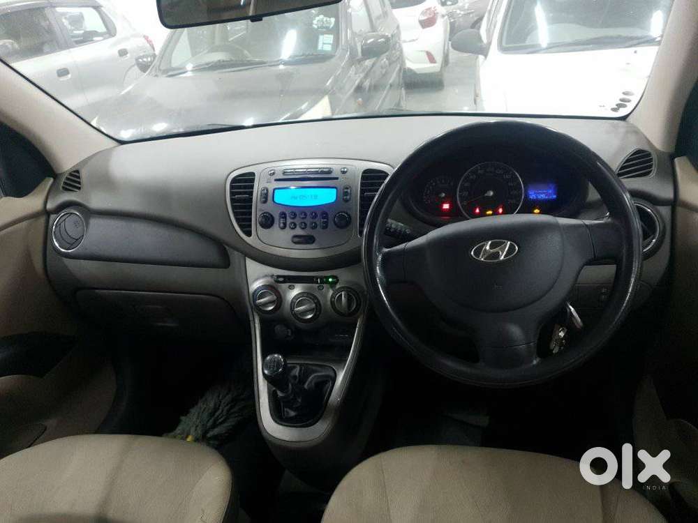 Hyundai I10 Sportz, 2013, Petrol