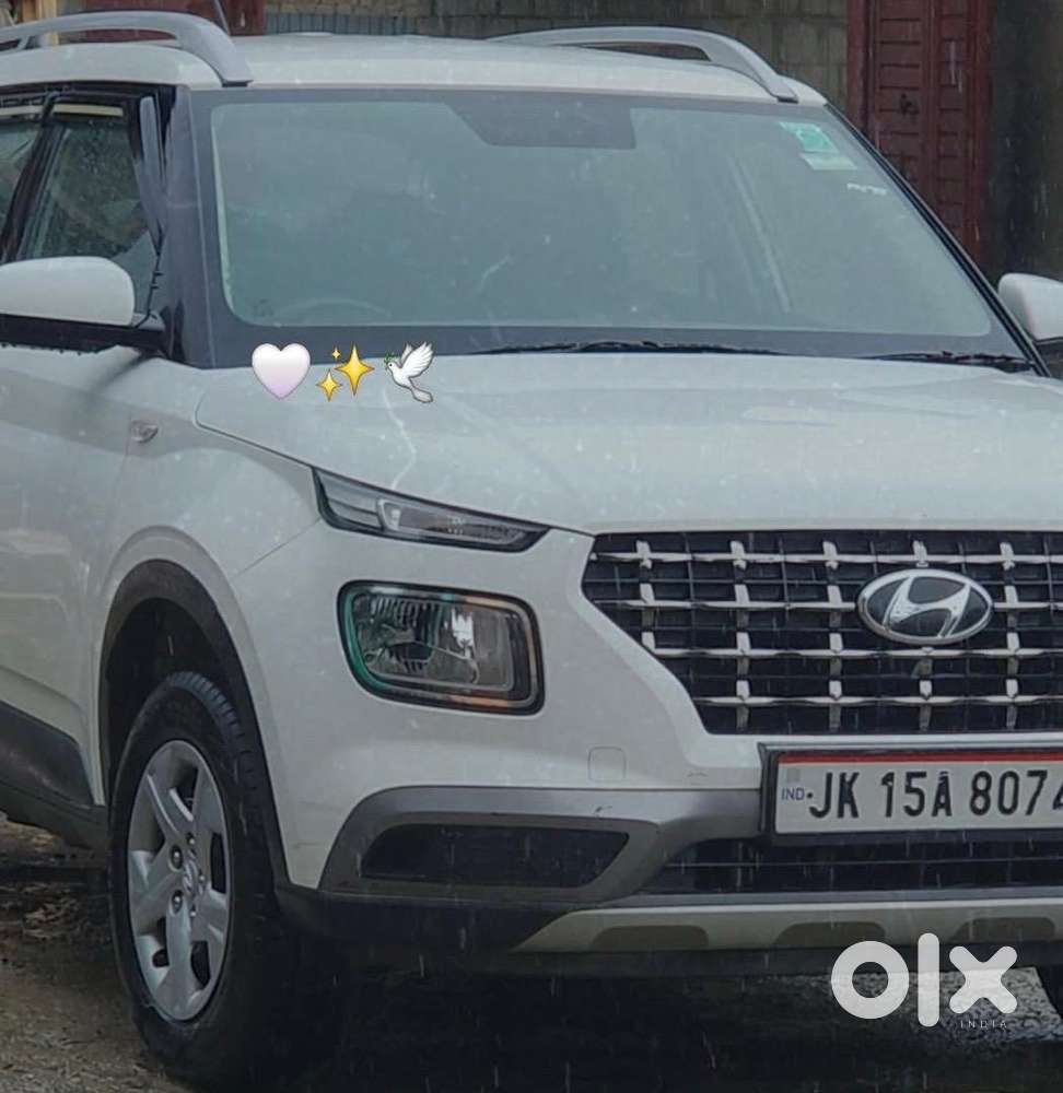 Hyundai Venue 2020 Petrol 44000 Km Driven