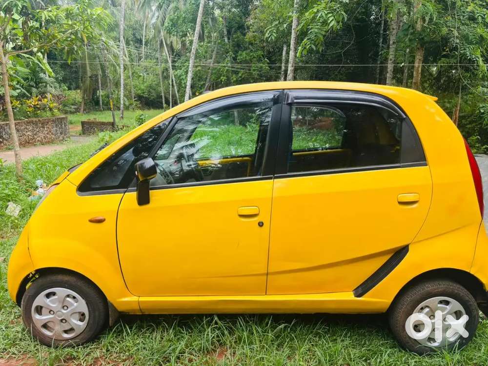 Tata Nano 2010 Yellow