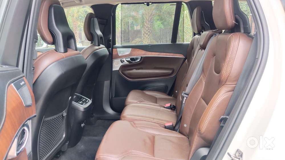 Maruti Suzuki Grand Vitara 1.5 Zeta Plus Dual Tone Intelligent Hybri..