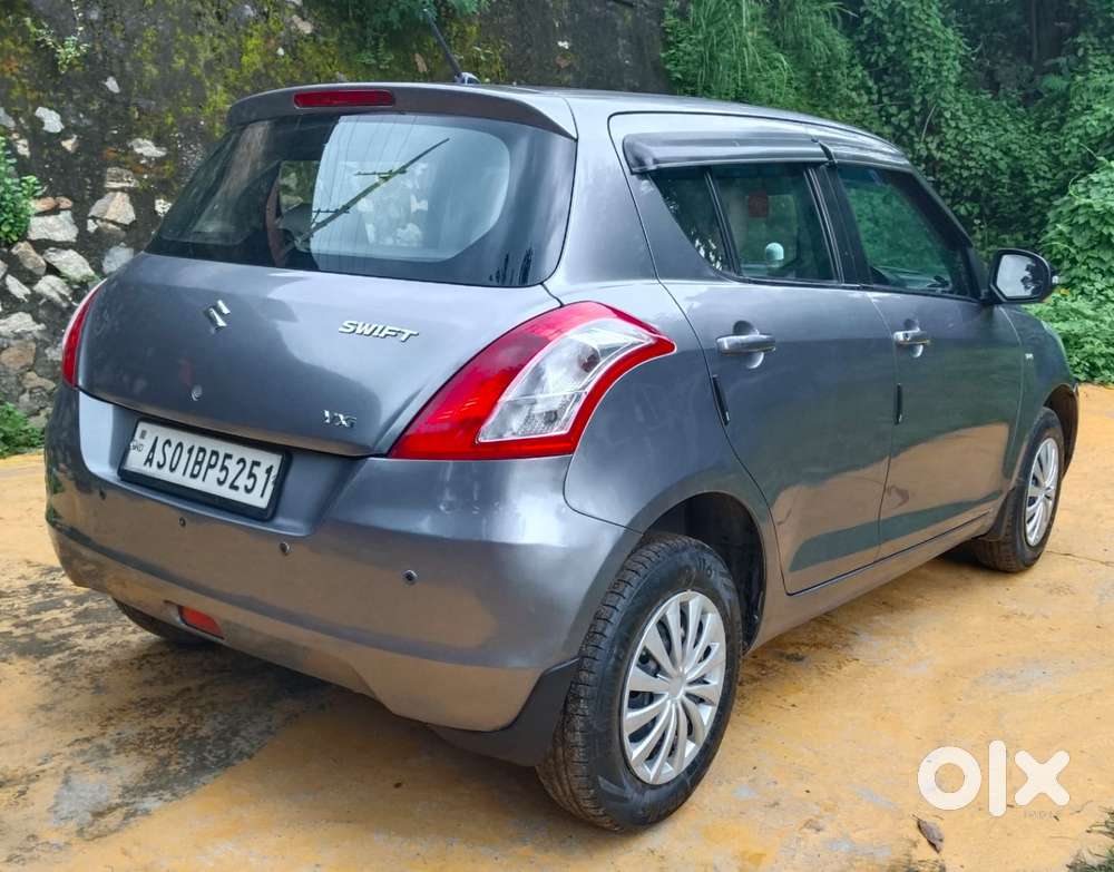 Maruti Suzuki Swift Vxi, 2014