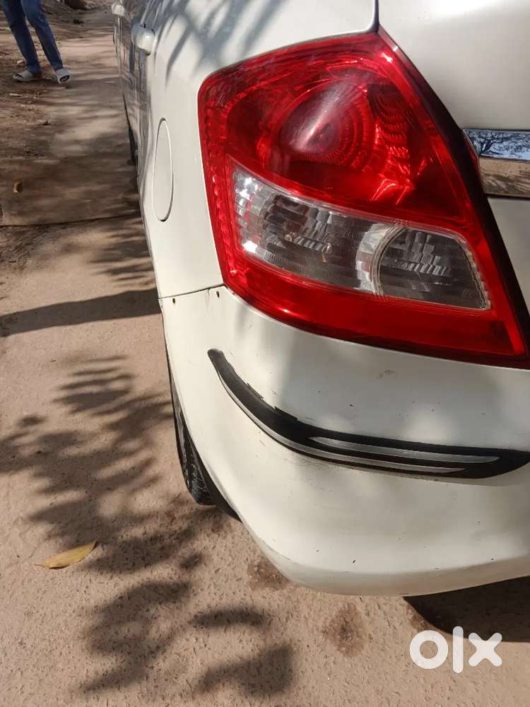 Maruti Suzuki Dzire 2016 Cng & Hybrids 135000 Km Driven