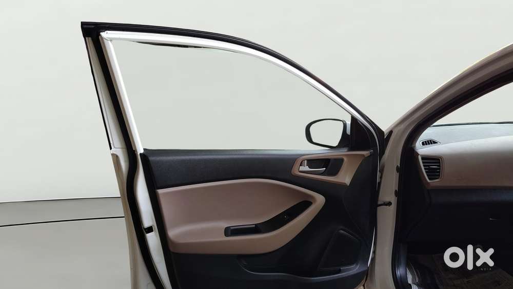 Hyundai Elite I20 Asta (o) 1.2 Mt, 2020, Petrol