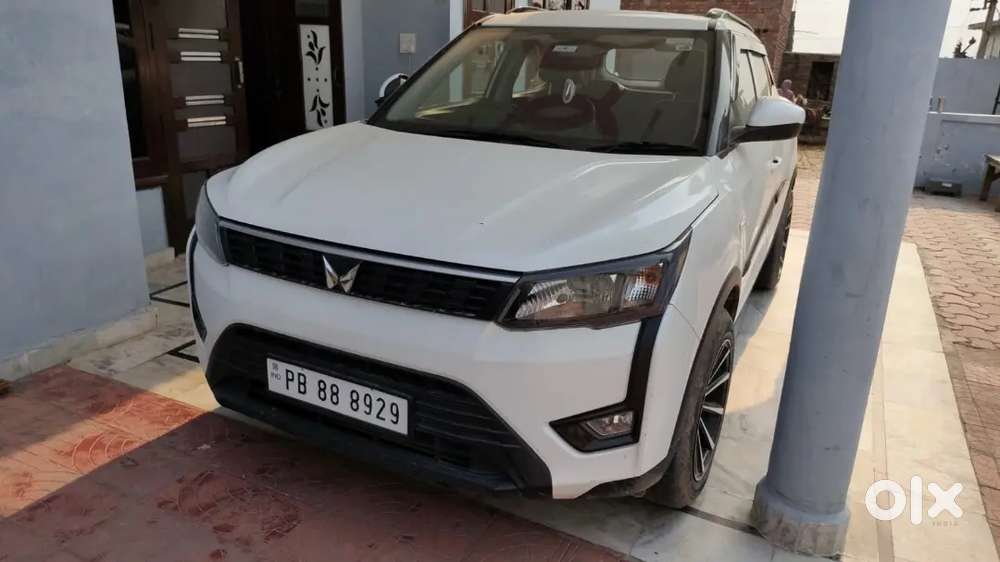 Mahindra Xuv300 Diesel 2024 With Sunroof