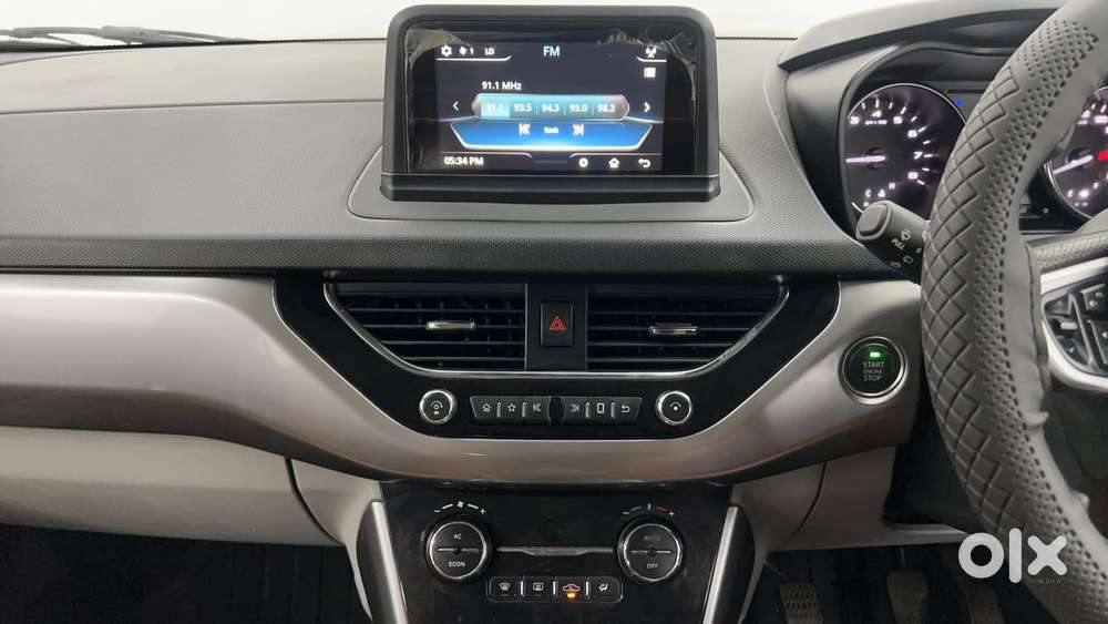 Tata Nexon 1.5 Revotorq Xz Plus Dual Tone, 2017, Diesel
