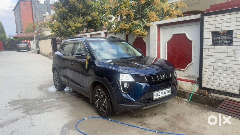 Mahindra Xuv 3xo 2025 Petrol 11000 Km Driven