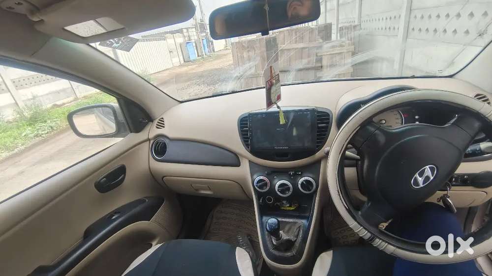 Hyundai I10 Magna 2010 Manual 102000 Km Driven