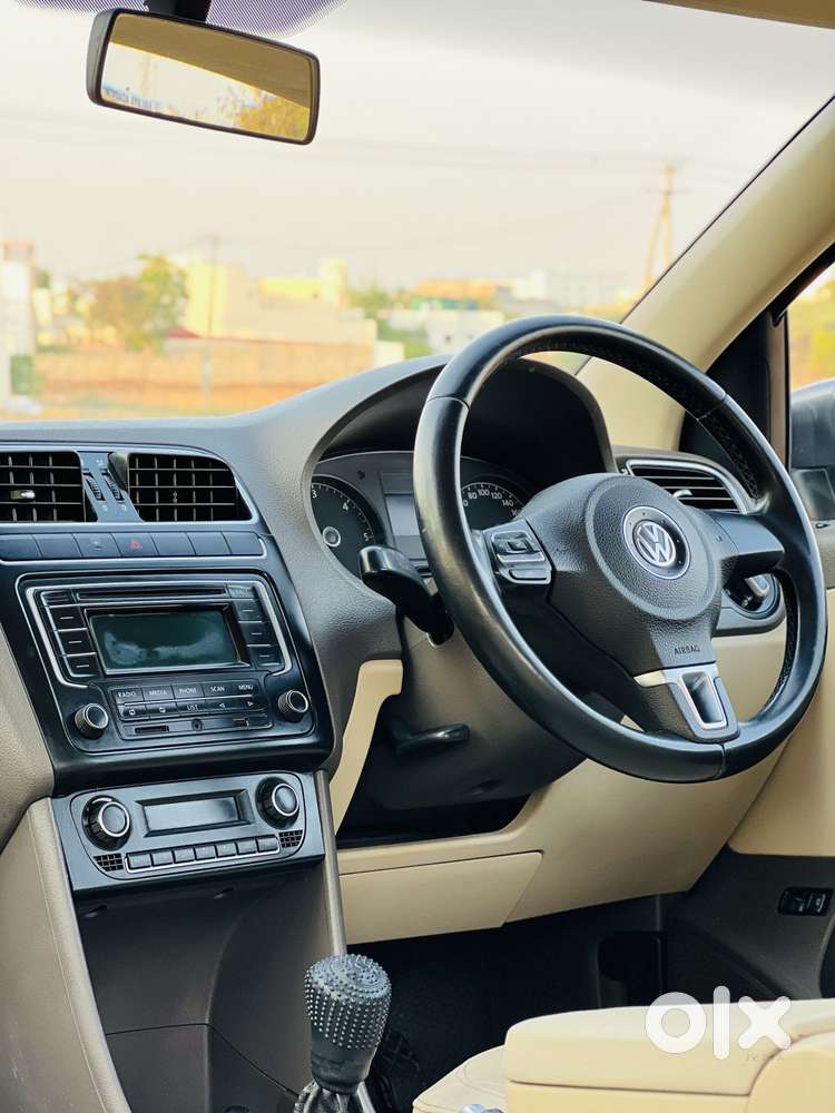 Volkswagen Vento 2013-2015 Konekt Petrol Highline, 2014, Diesel