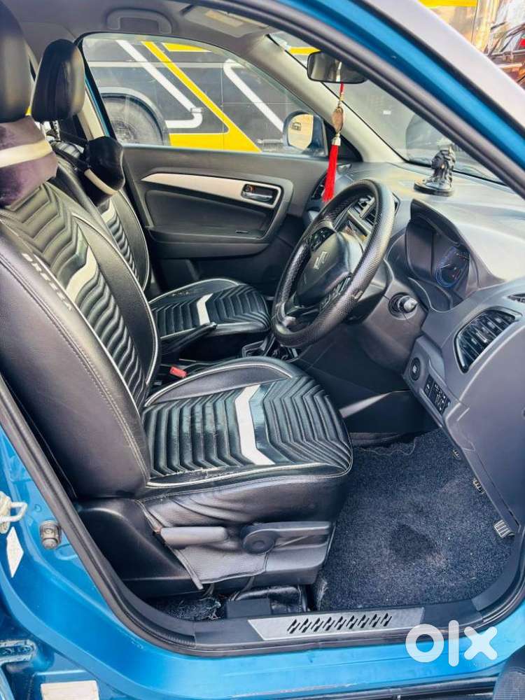 Maruti Suzuki Brezza Zdi+ Dual Tone, 2017, Diesel