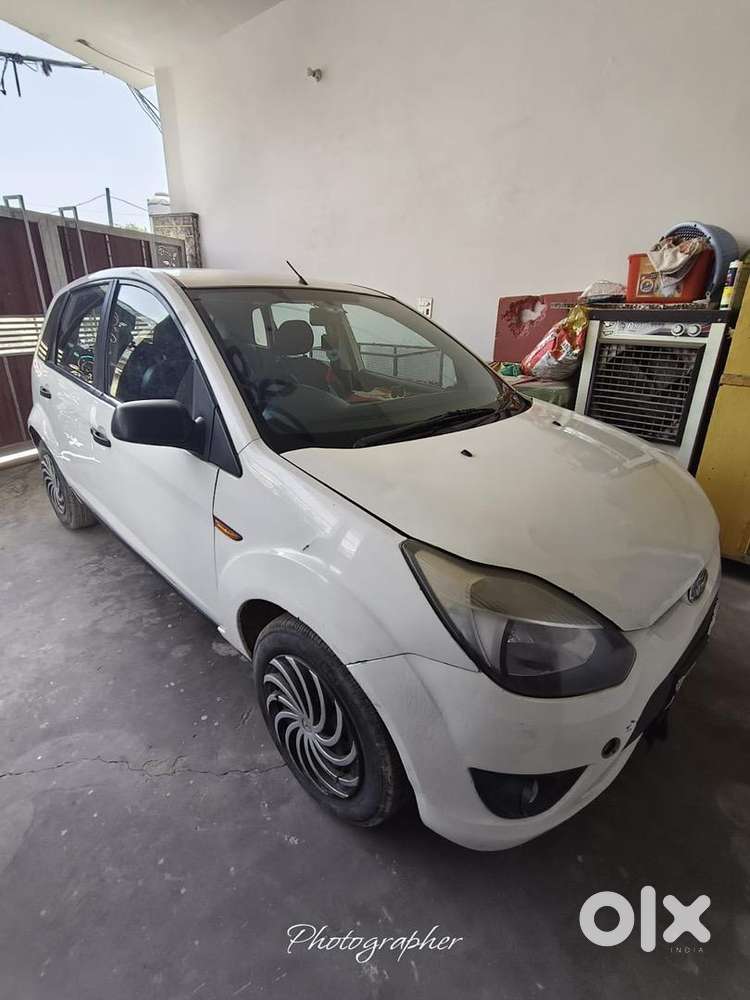 Ford Figo 2011 Diesel 140000 Km Driven