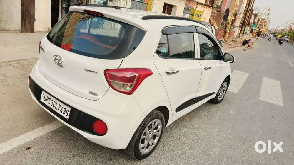 Hyundai Grand I10 Sportz Celebration Edition, 2017, Petrol