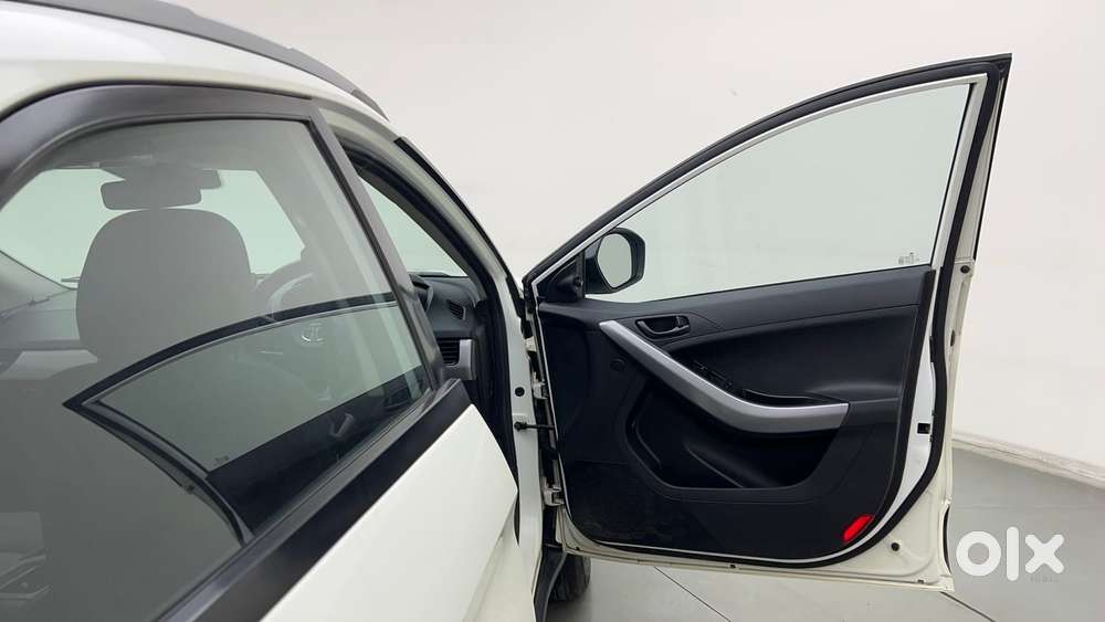 Tata Nexon 1.2 Revotron Xm (s), 2023, Petrol