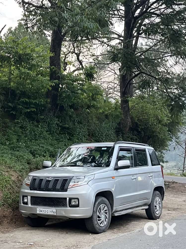 Mahindra Tuv 300 2018 Diesel 100500 Km Driven