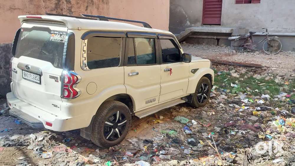 Mahindra Scorpio Classic 2021 Diesel 85000 Km Driven