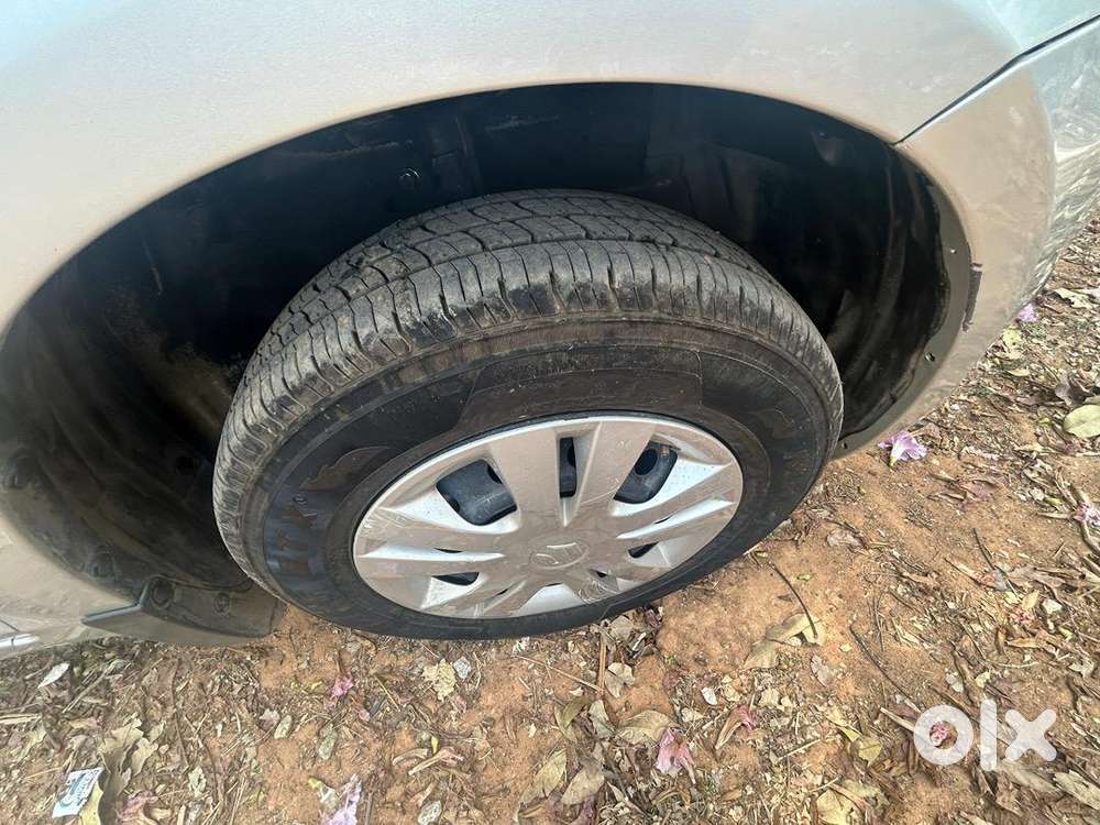 Maruti Suzuki Swift Dzire 2013 Petrol Well Maintained