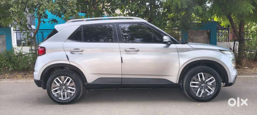 Hyundai Venue Sx (o) Mt 1.5 Diesel, 2021, Diesel