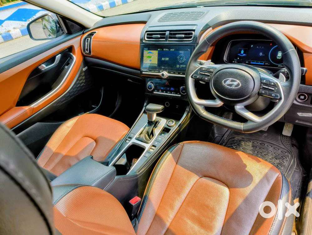 Hyundai Alcazar 2.0 Signature (o) Petrol At 7 Str, 2021, Petrol