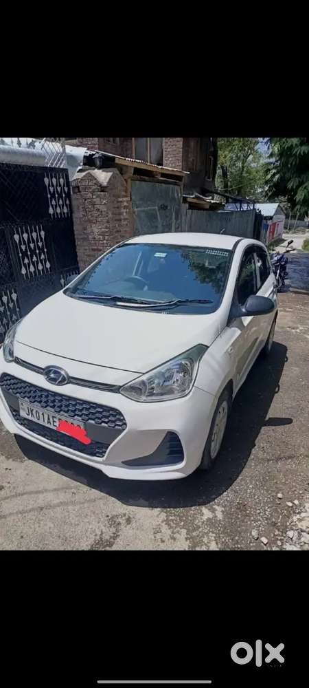 Hyundai Grand I10 2017 Petrol 45000 Km Driven