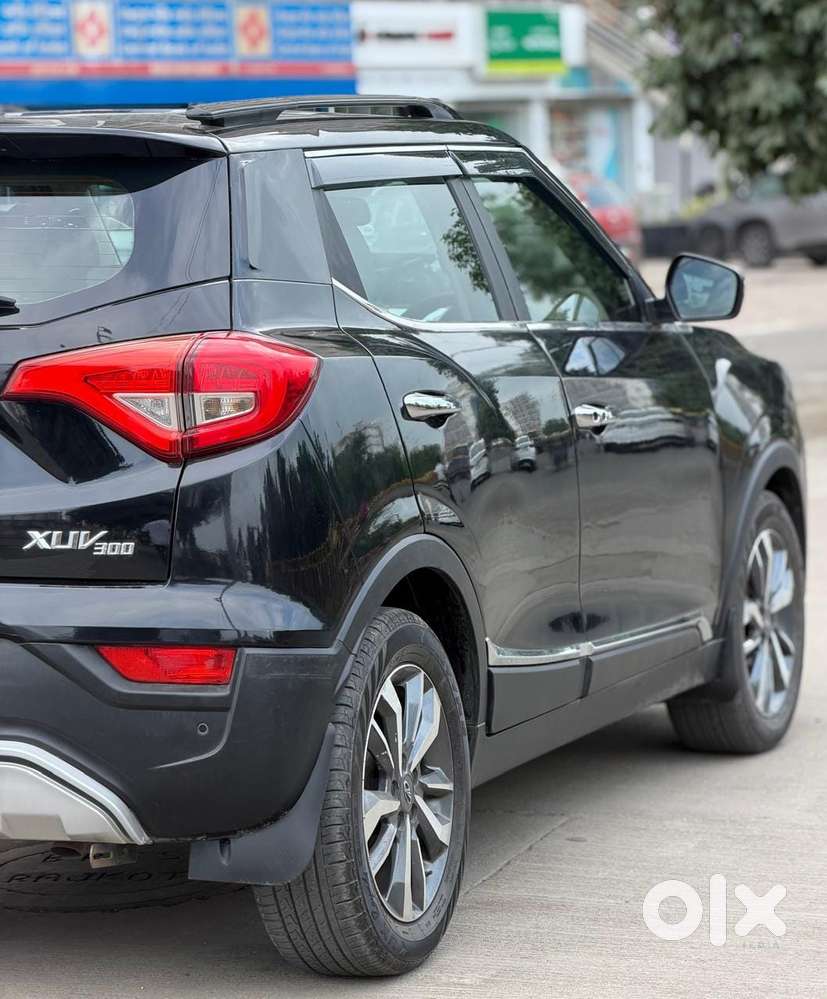 Mahindra Xuv300 W8 Option Diesel, 2021, Diesel
