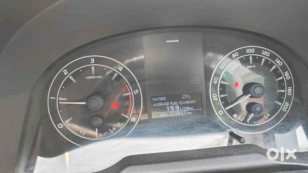 Toyota Innova Crysta 2017 Diesel 108000 Km Driven
