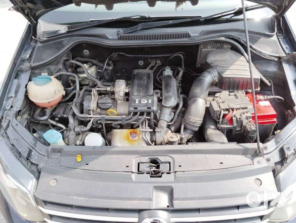 Volkswagen Vento 1.2 Tsi Highline At, 2016, Petrol