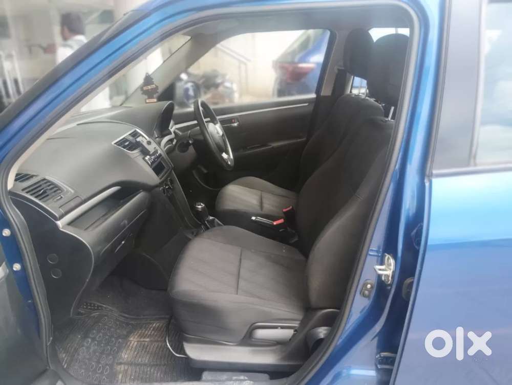 Maruti Suzuki Swift Vxi, 2012, Petrol