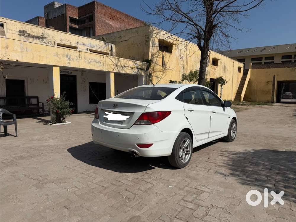 Hyundai Fluidic Verna 2011 Diesel Well Maintained