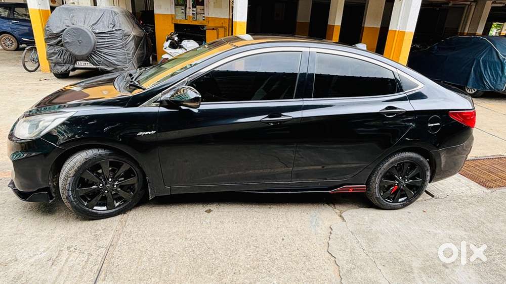 Hyundai Verna Petrol 2011