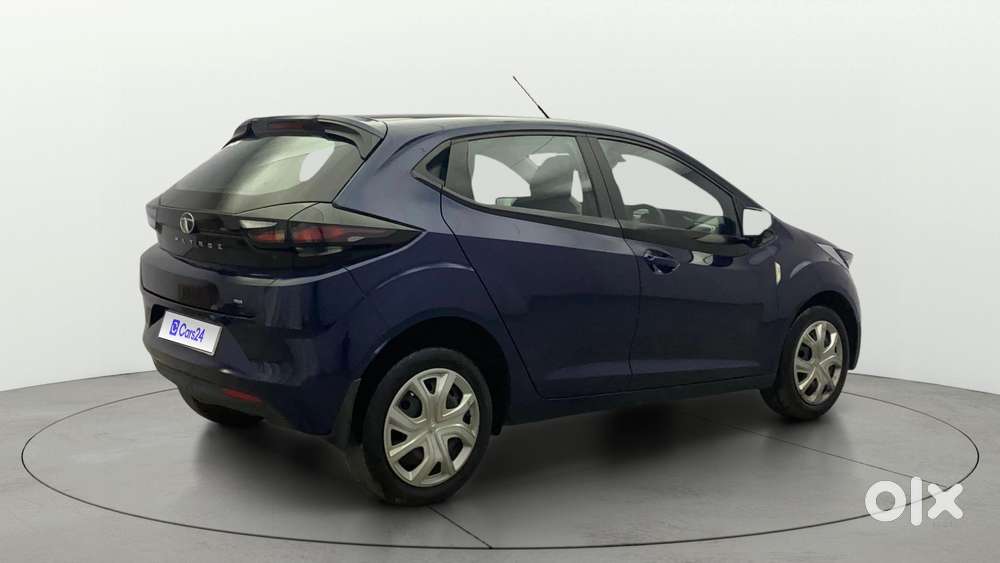 Tata Altroz 1.2 Xta Petrol Dct, 2022, Petrol