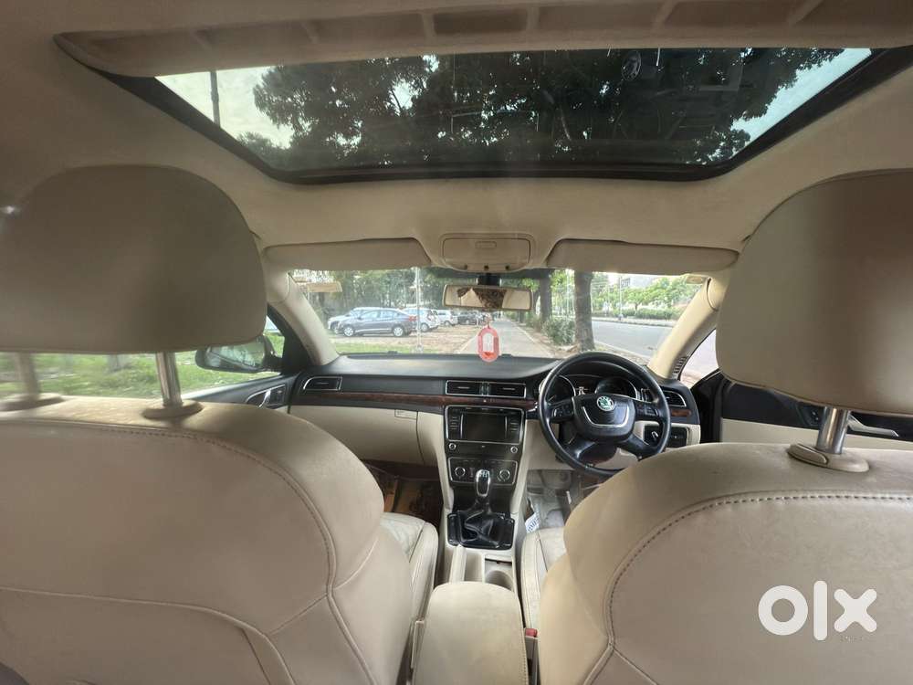 Skoda Superb [2012-2014] 1.8 Tsi Elegance Mt, 2011, Petrol