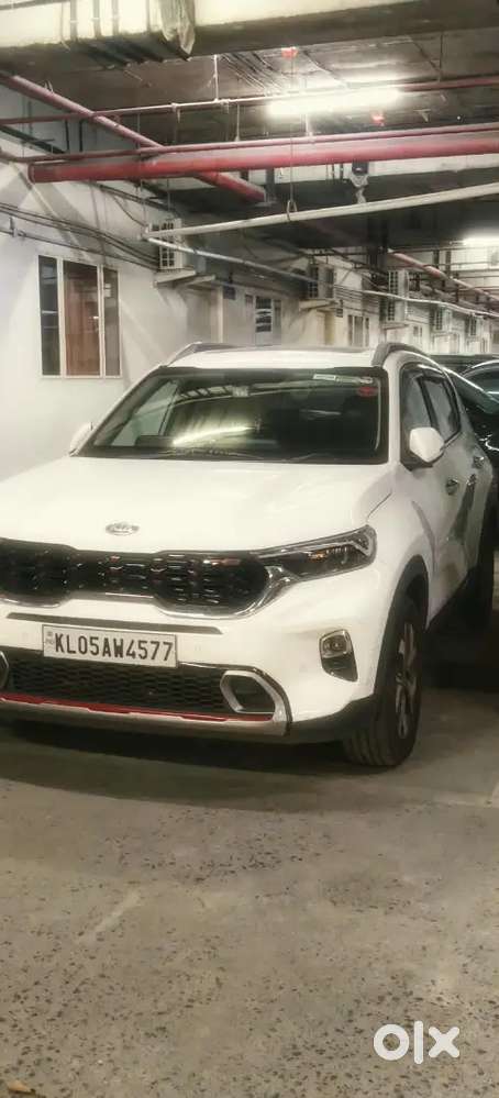 Kia Sonet 2020 Diesel Well Maintained .good Condition Tyre And Battery