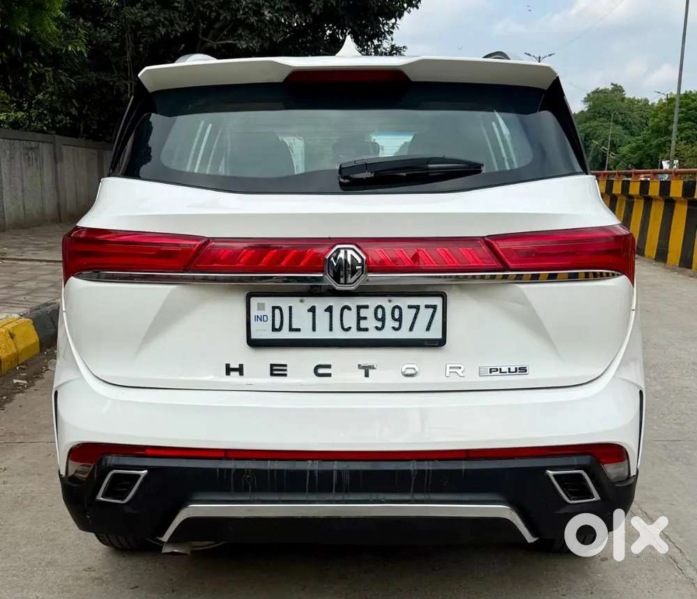 Mg Hector Plus 2023