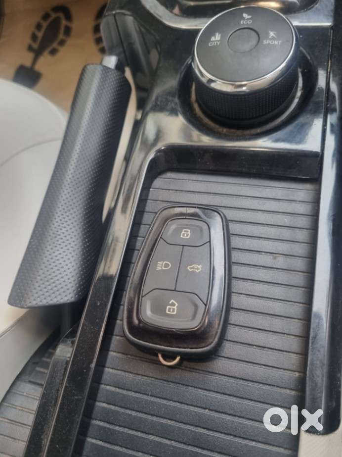 Tata Nexon 1.2 Revotron Xza Plus (o) Amt, 2021, Petrol