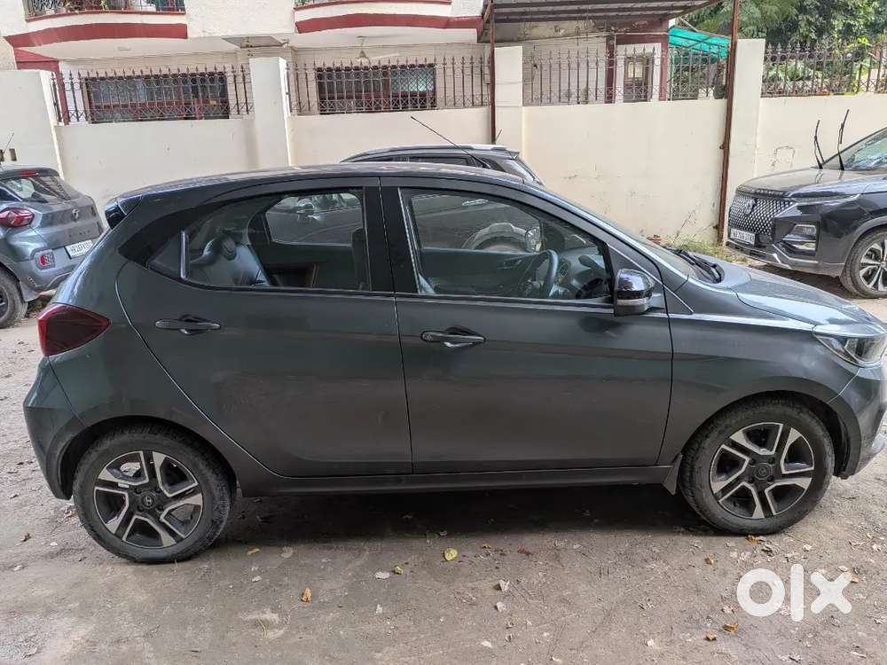 Tata Tiago 1.2 Revotron Petrol Manual 2021(top Model)