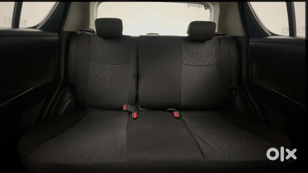 Maruti Suzuki Swift Vvt Vxi, 2016, Petrol
