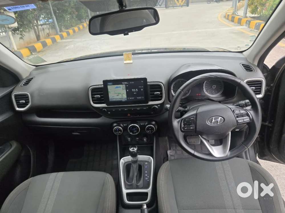 Hyundai Venue 1.0 Sx (o) Turbo Dct, 2020, Petrol