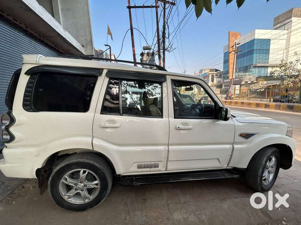 Mahindra Scorpio 1.99 S8, 2017, Diesel
