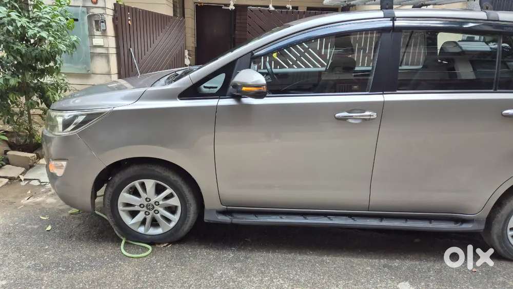 Toyota Innova Crysta 2019 Petrol Automatic -no Dealer -direct Transfer