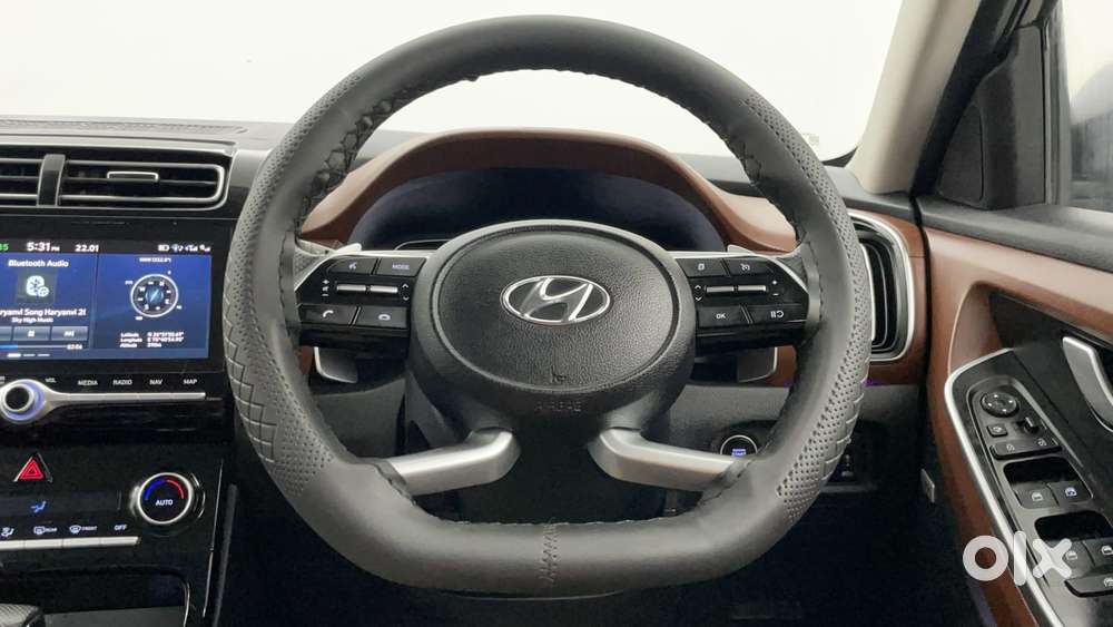 Hyundai Alcazar 1.5 Tdct Signature (o) 7s Petrol, 2023, Petrol