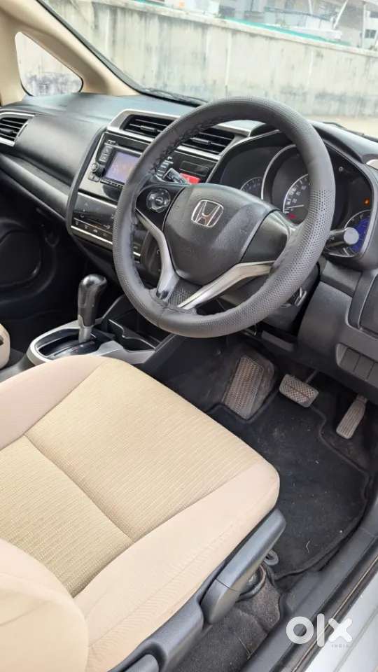 Honda Jazz V Cvt, 2016, Petrol