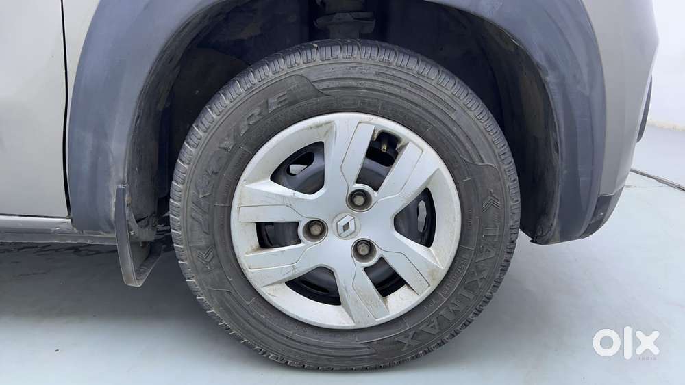 Renault Kwid 2019-ongoing 1.0 Rxt Amt (o), 2018, Petrol