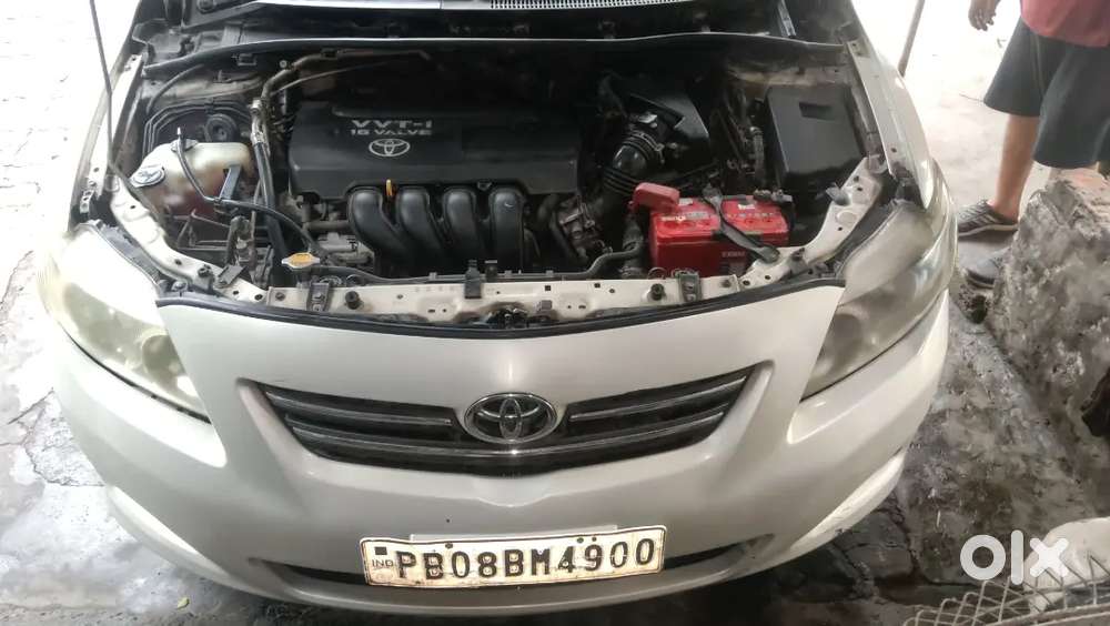 Toyota Corolla Altis 2010 Petrol Manual