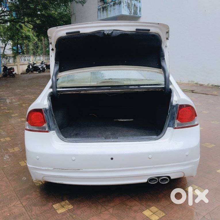 Honda Civic 1.8 V Mt, 2011, Petrol